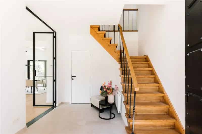 Charmevilla Vriesdonk 4 slaapkamers 3 badkamers 800m2 tuin