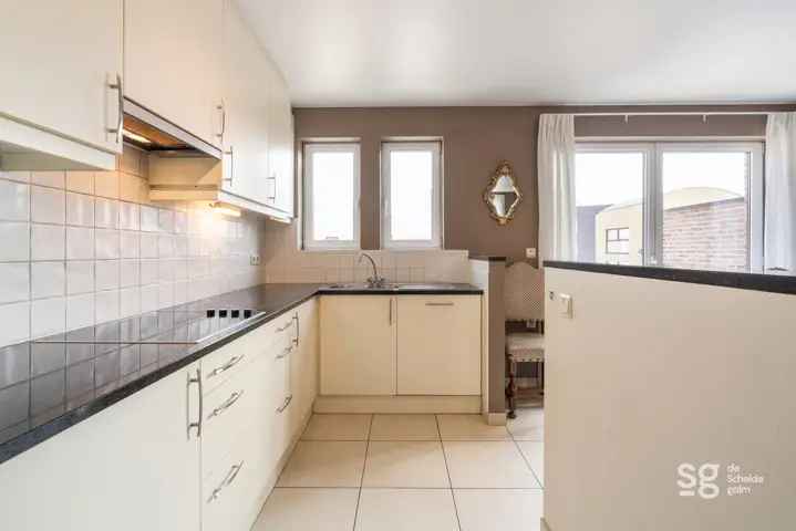 Huis te Koop in Eke: Instapklare woning