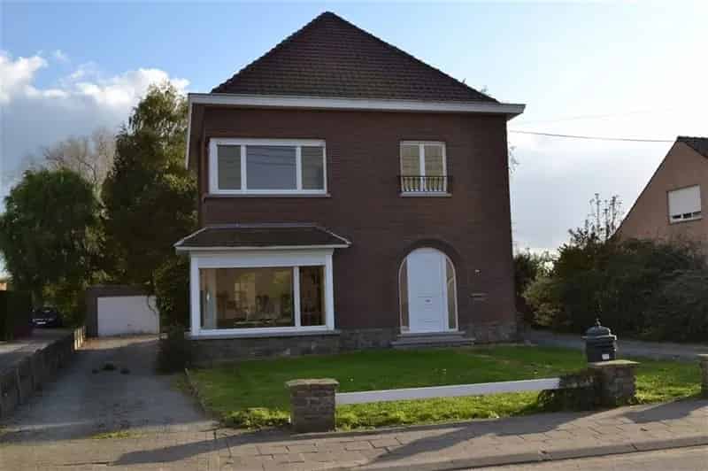 Huis te huur 3 slaapkamers garage tuin