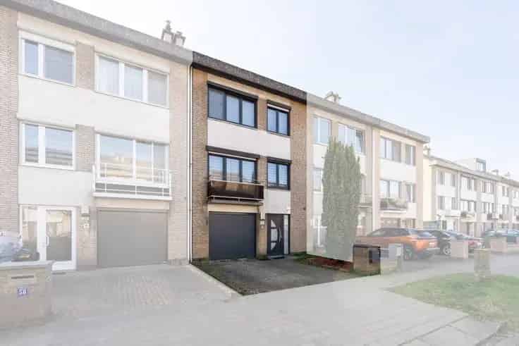 Huis Te Koop Vilvoorde 5 Slaapkamers Tuin Garage Oprit