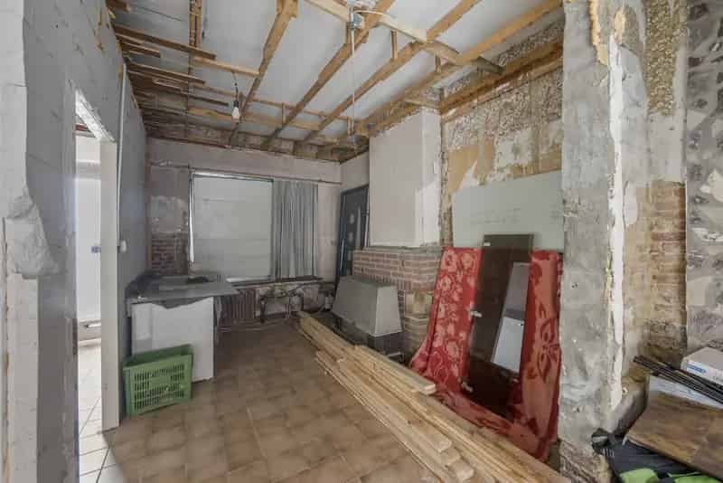 Te renoveren woning 2 slaapkamers Haasdonk