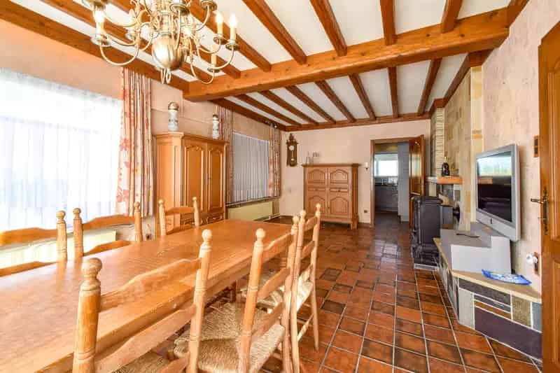 Huis te huur te renoveren met open zicht