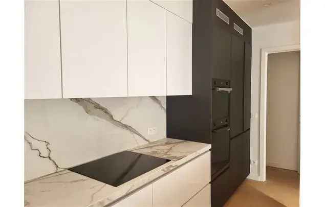 Huur 2 slaapkamer appartement van 123 m² in Antwerp