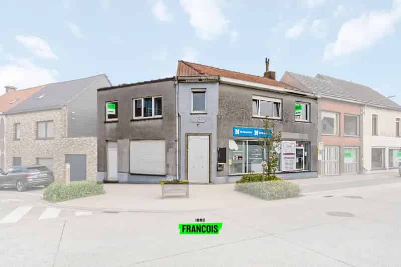 Huis te koop Wijtschate 170m² 5 slaapkamers renovatieproject
