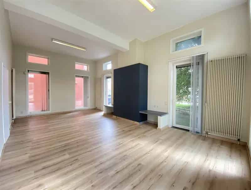 Kantoor te huur Sint-Denijs-Westrem 150m²
