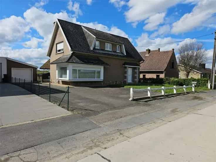 Te renoveren villa Grimmige 10a10ca