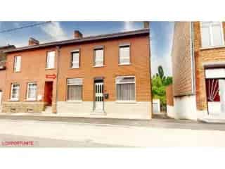 Huis te koop Jumet 3 slaapkamers tuin garage
