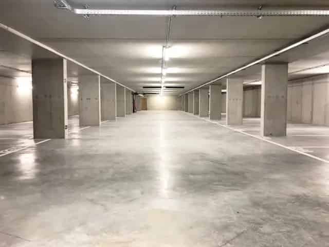 Overdekte parkeerplaats te koop in Brussel