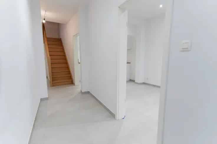 Huis Te Koop Trooz 6 Slaapkamers 239m2