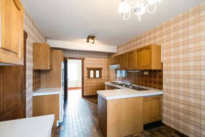 Gezinswoning 6 slaapkamers Etang Decellier