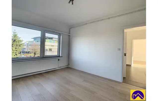 Huur 2 Slaapkamer Appartement Gosselies Gerenoveerd