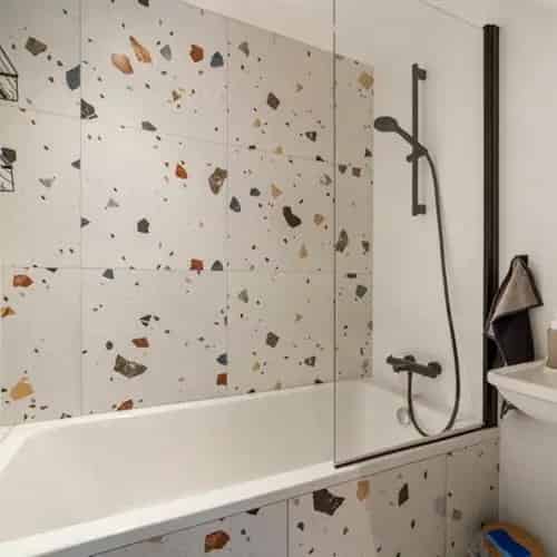 Gerenoveerde Duplex 2 slaapkamers Strand Nabij