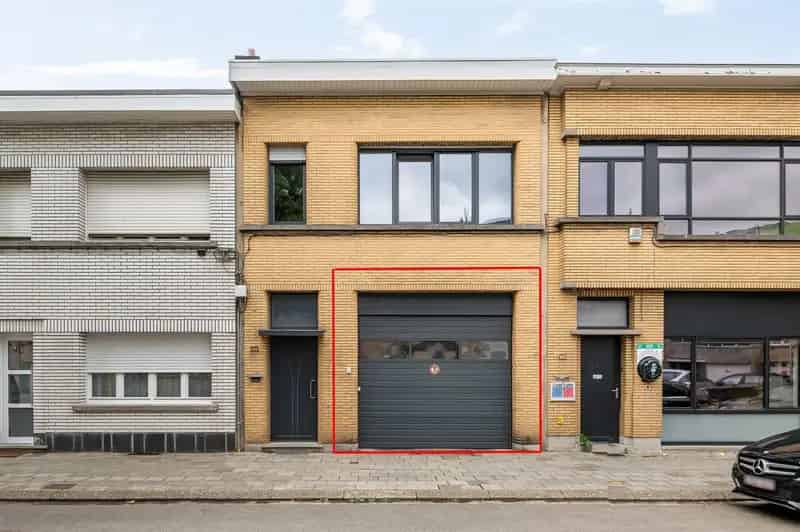 Garagecomplex te Deurne 1520m²
