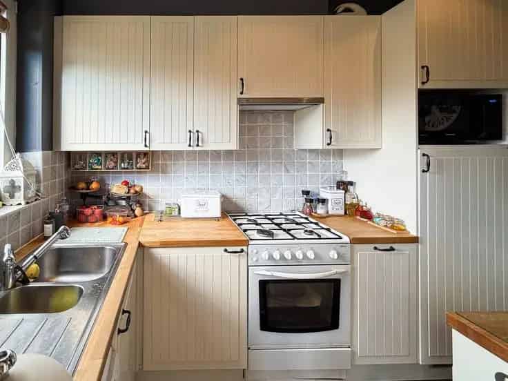 Ruime Bel-Etage Woning te Koop in Strombeek-Bever