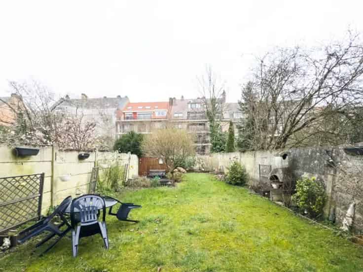 Appartement Te Koop Began Grond 2 slaapkamers Tuin Garage
