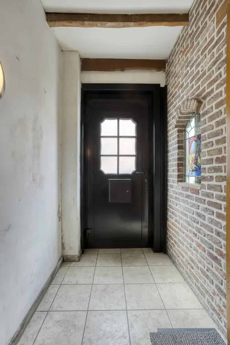 Huis te huur Broechem: Diepe tuin en renovatieproject