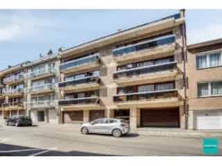 Penthouse te Koop Laken 3 slaapkamers 2 terrassen