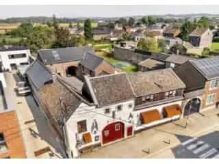 Fermette te koop - Ruime hoeve met 6 slaapkamers en vele mogelijkheden