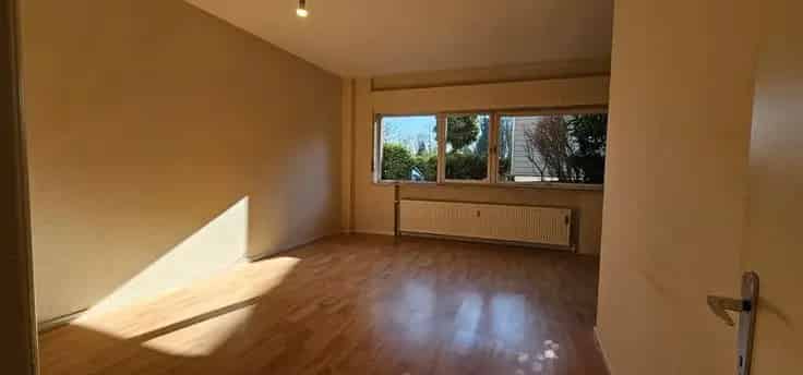 Studio te Koop Ukkel 70m2 te renoveren