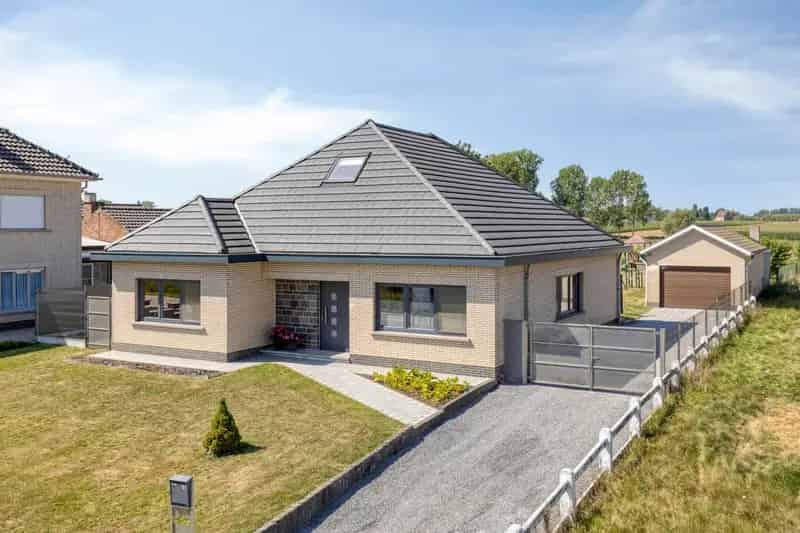 Lichtrijke bungalow te koop in Tollembeek (Pajottegem)