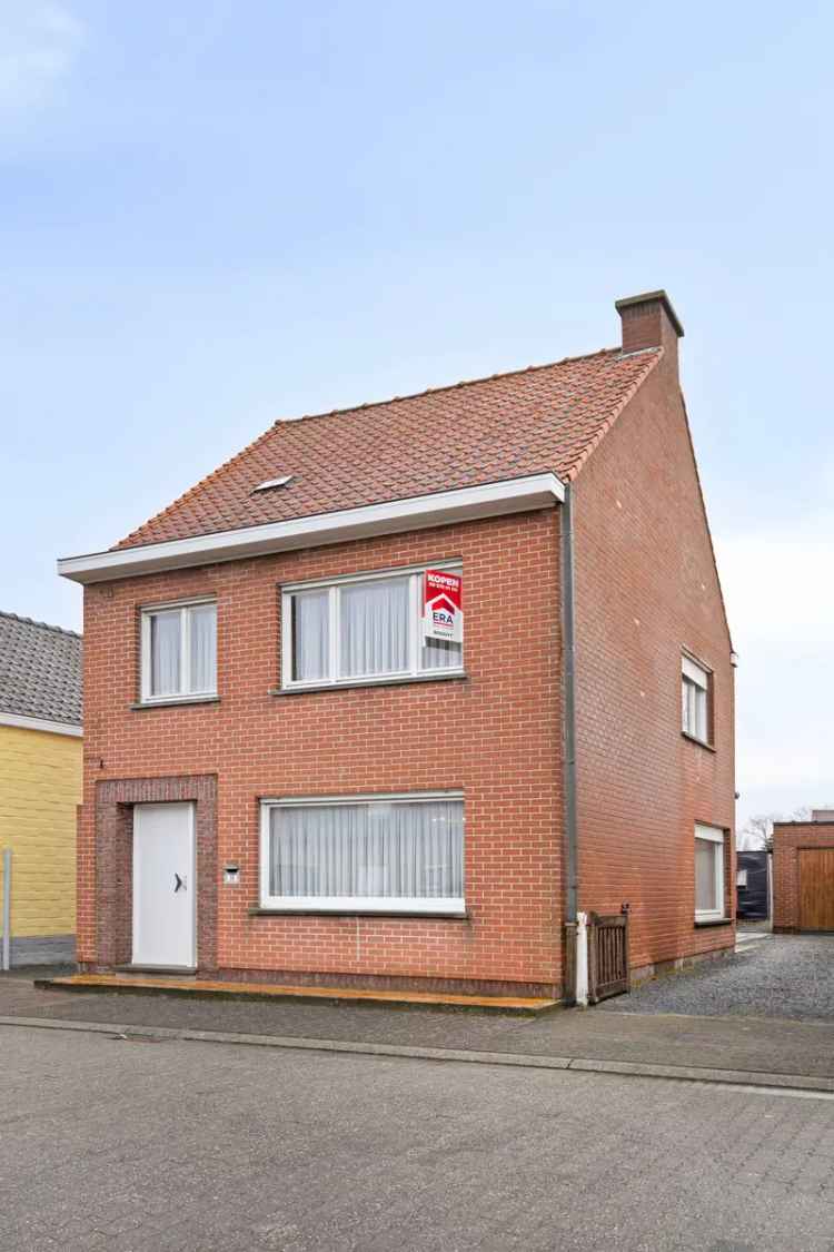 Te renoveren woning Olsene - 3 slaapkamers - garage