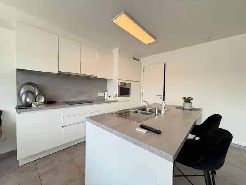 Gelijkvloers Appartement 2 Slaapkamers Tielt