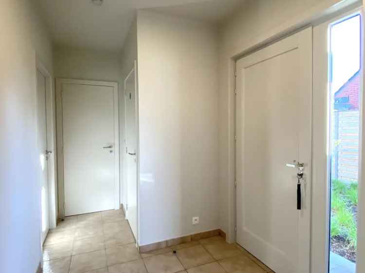 Huis te koop Pittem: 3 slaapkamers, garage en tuin
