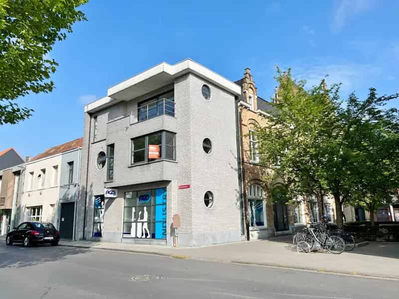 Ruim Appartement te Koop in Ieper Centrum