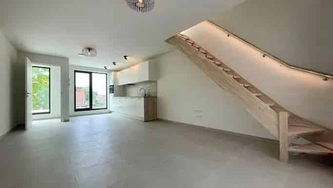 Duplex te Huur Hasselt 1 Slaapkamer Modern gerenoveerd