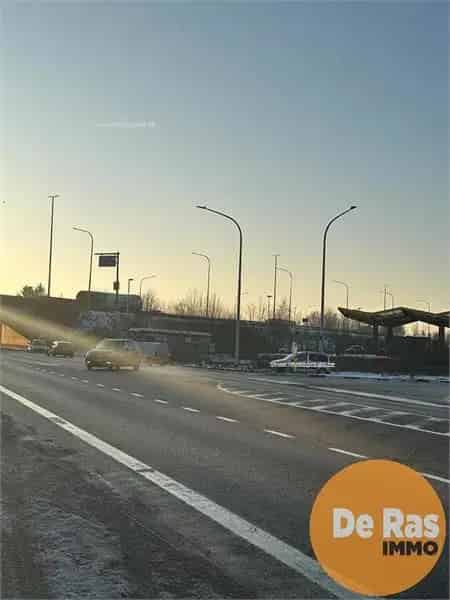 Handelspand te koop Erpe-Mere: Showroom Magazijn en Woning