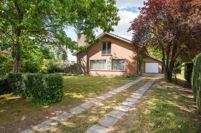 Huis te koop Eeklo 4 slaapkamers grote tuin renovatie