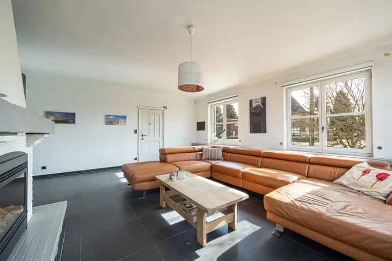 Charmante Woning Met Ruim Bijgebouw 4 slaapkamers
