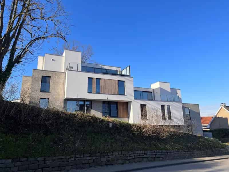 Nieuwbouw Appartement 3 Slaapkamers Ruim Terras 2 Autostaanplaatsen