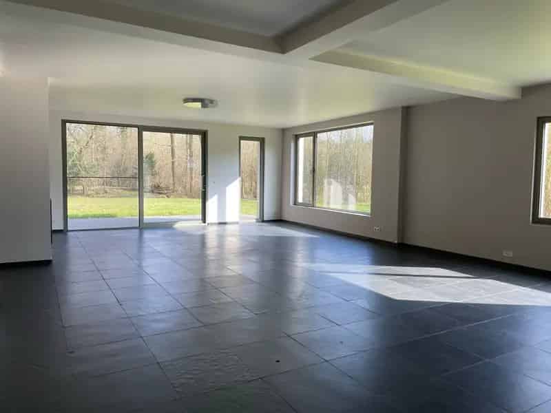 Huis te huur Rijmenam: Grote tuin 3 slaapkamers 226m²