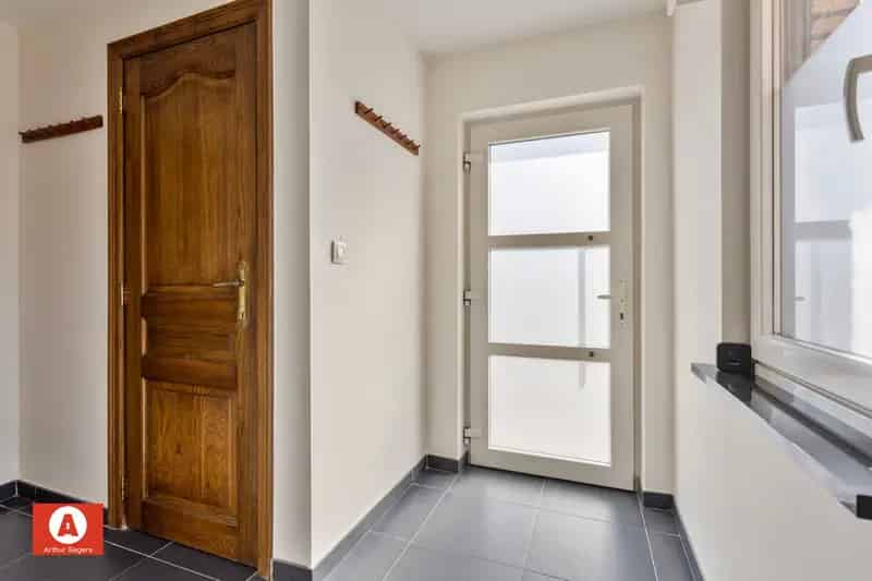 Ruime 4 Slaapkamers Doodlopende Straat