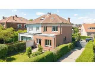 Huis te koop Sint Pieters Woluwe 3 slaapkamers renovatieproject