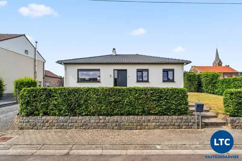 Bungalow te koop Linter 3 slaapkamers nieuw dak garage