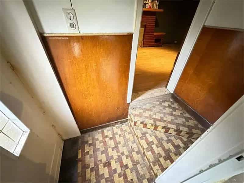 Woning te koop Tongeren: Renovatieproject met uitvalswegen nabij