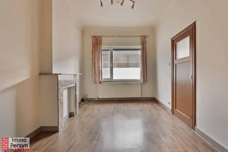 Huis te koop: Ruime 3 Slaapkamers, 2 Badkamers, Tuin