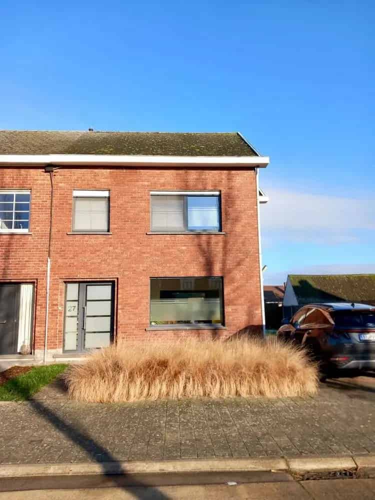 Ruime woning 3 slaapkamers te huur