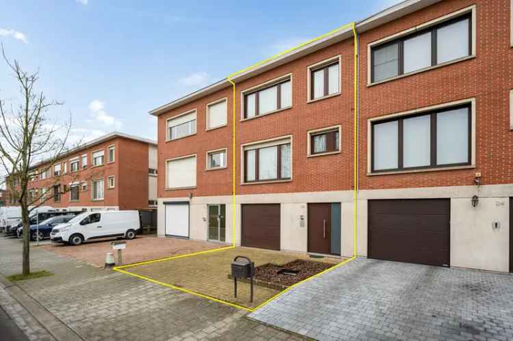 Bel-etage te koop: Garage, Westtuin, Nabij Centrum