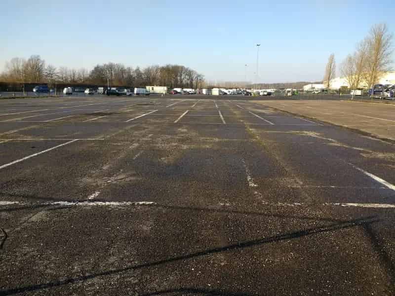 Ruime Parking Stockageruimte A12 Wilrijk
