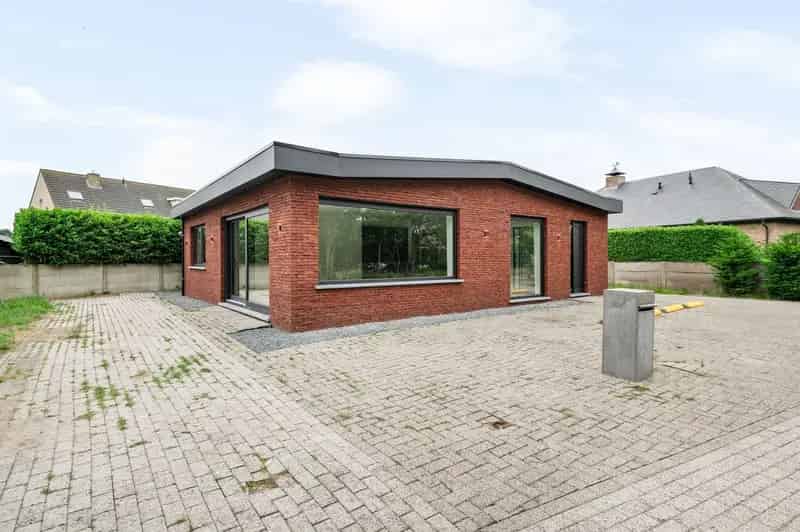 Gerenoveerde Laagbouwwoning 3 Slaapkamers Meerle