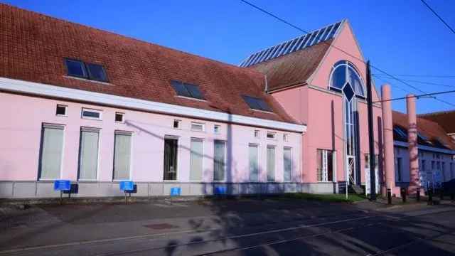 Kantoren te huur vanaf 50m² op toplocatie + P !