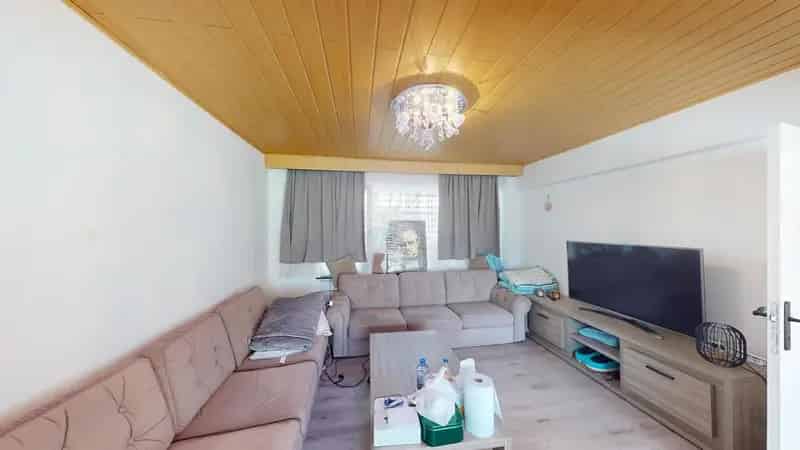 Instapklare woning 4 slaapkamers rustige woonwijk