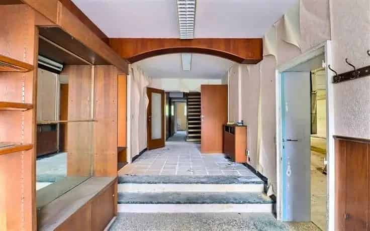 Huis Te Koop Taviers: 5 slaapkamers, magazijn 195m², renovatieproject