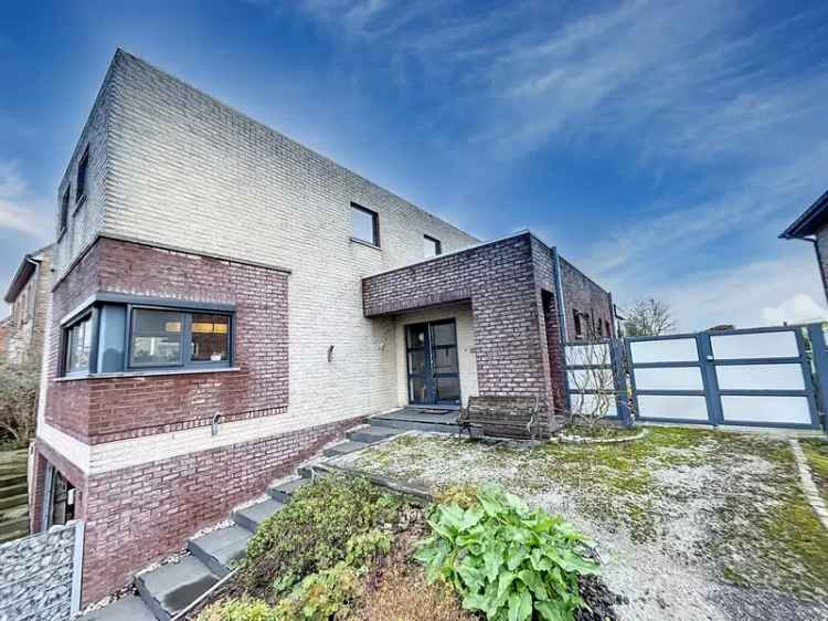 Huis te koop