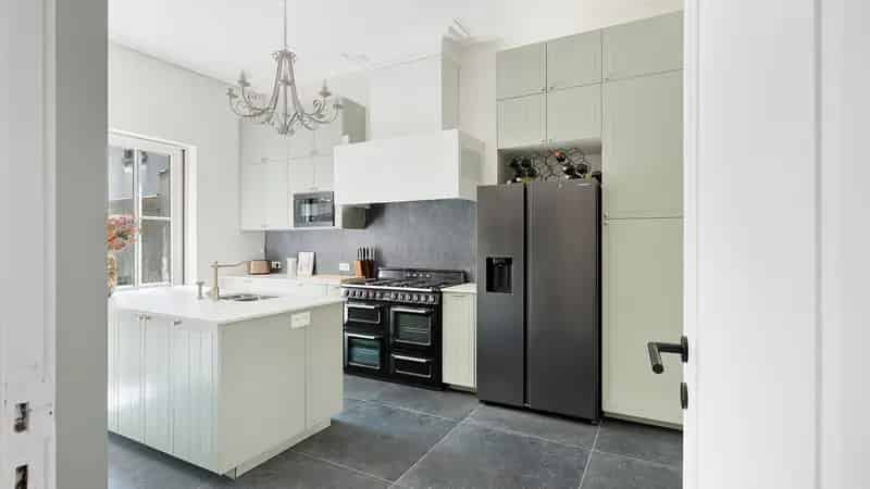 Herenhuis Zeebrugge 5 slaapkamers A-label gerenoveerd