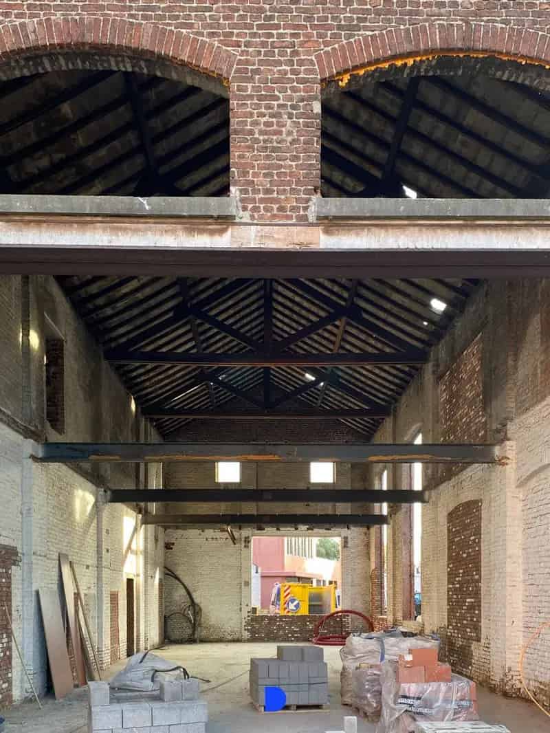 Kantoor of Showroom met Authentiek Karakter