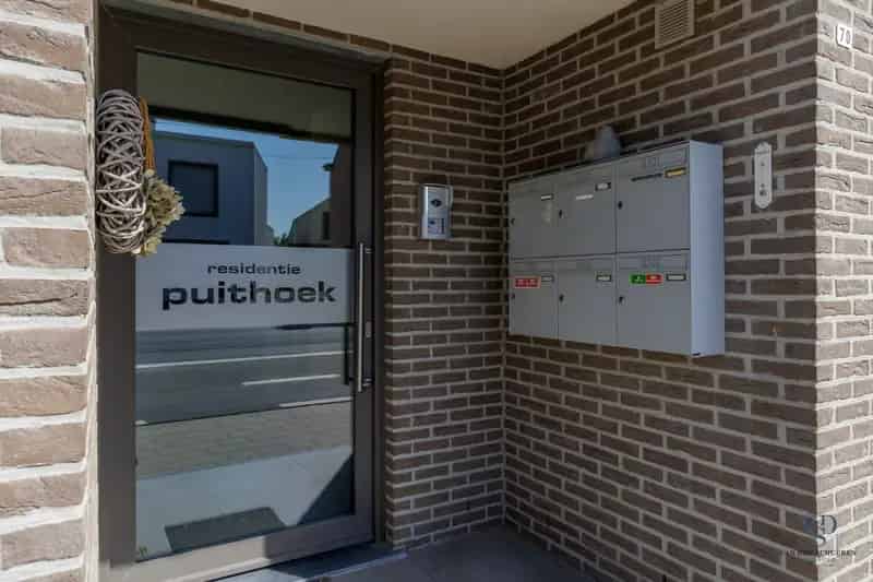 Gelijkvloers Appartement te Koop 2 Slpk Terras Garage Puithoek